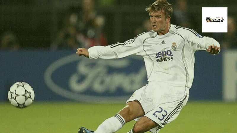 Chuyển tới Real Madrid sau hơn 10 năm gắn bó với MU